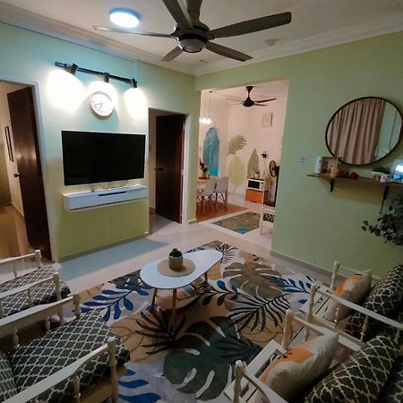 Mini Green Homestay Kulai Eksteriør billede